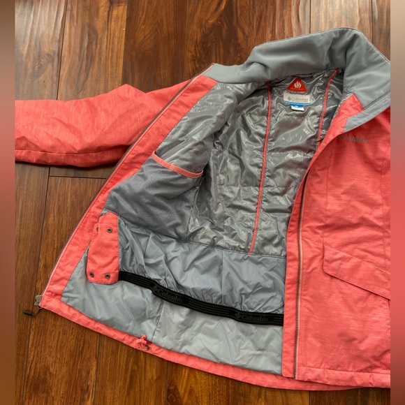 Columbia Omni Heat Ski Jacket - Picture 6 of 11